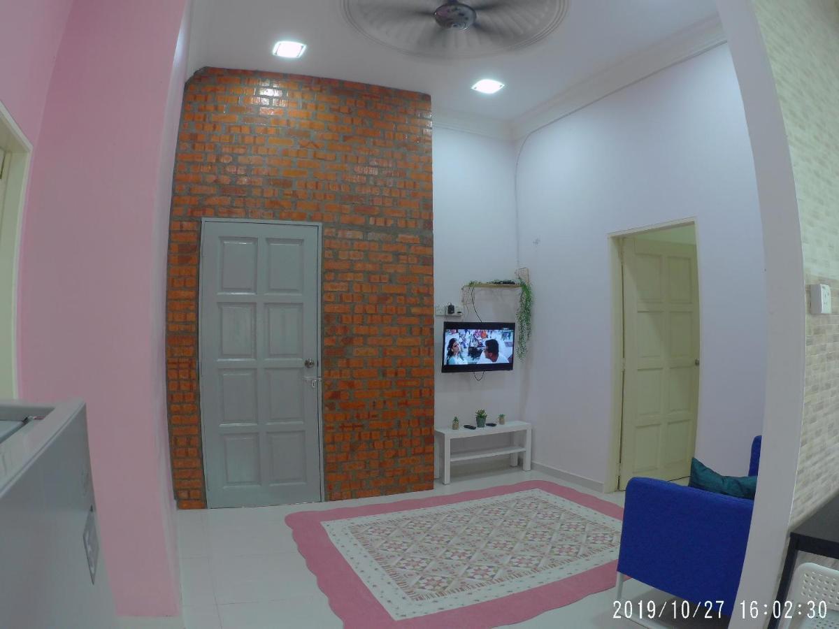 Holiday Homestay Dungun Exterior foto